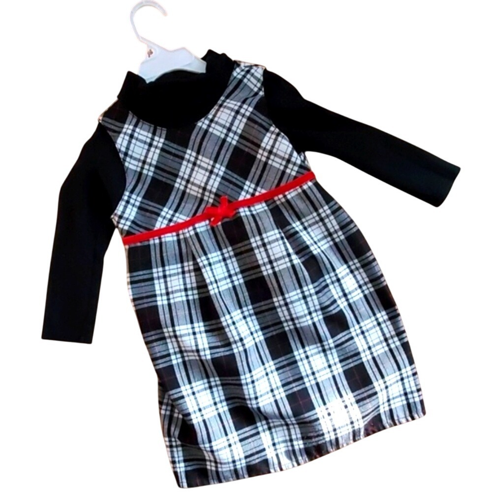 Marks & Spencer Black Plaid Jumper‎ with Circo Black Turtleneck Outfit Size 4